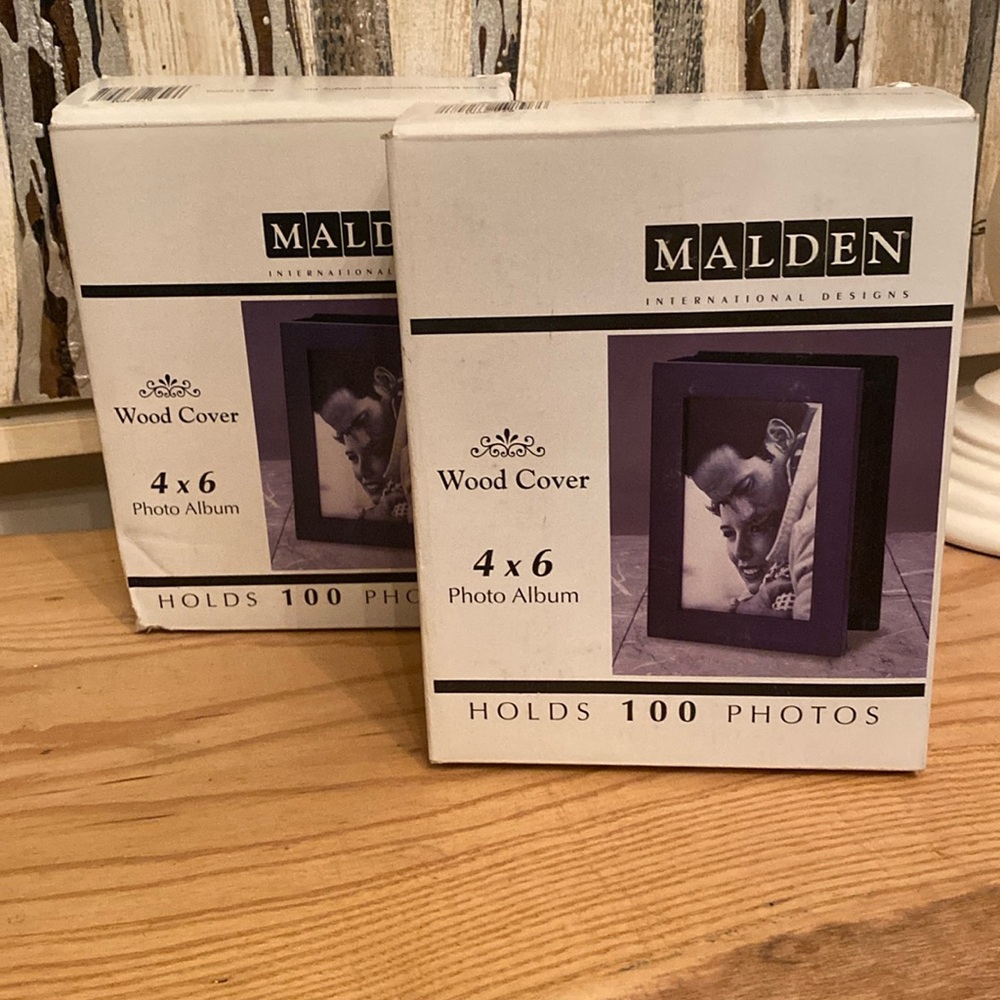 Brand new in box 4x6 photo albums.